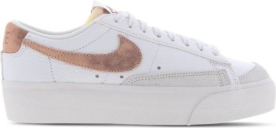 Nike Blazer Low Platform Dames Schoenen